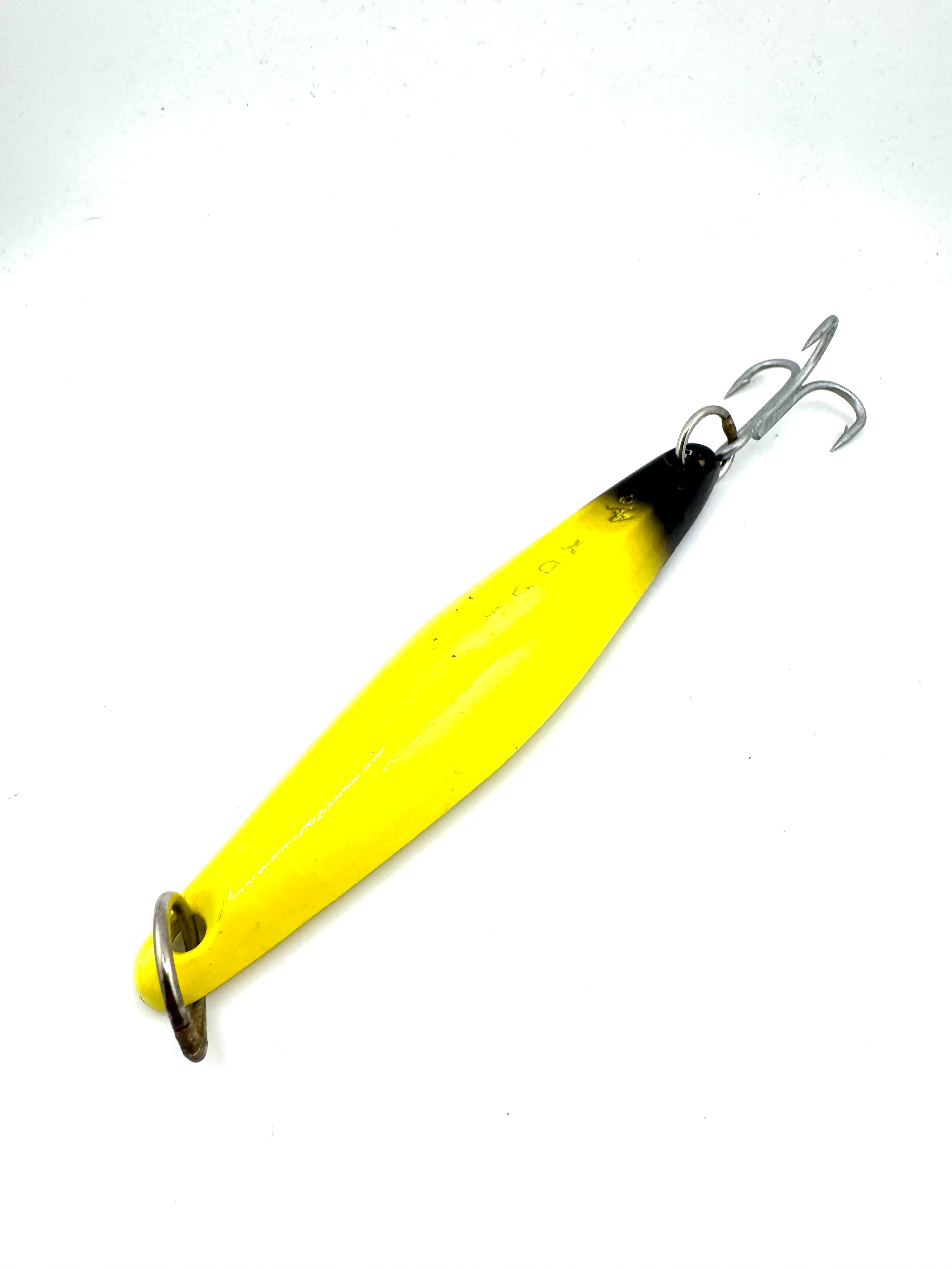 Tady - 4/0. - Black and Yellow
